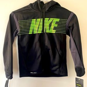 New with tag Nike jacket with hoodie
